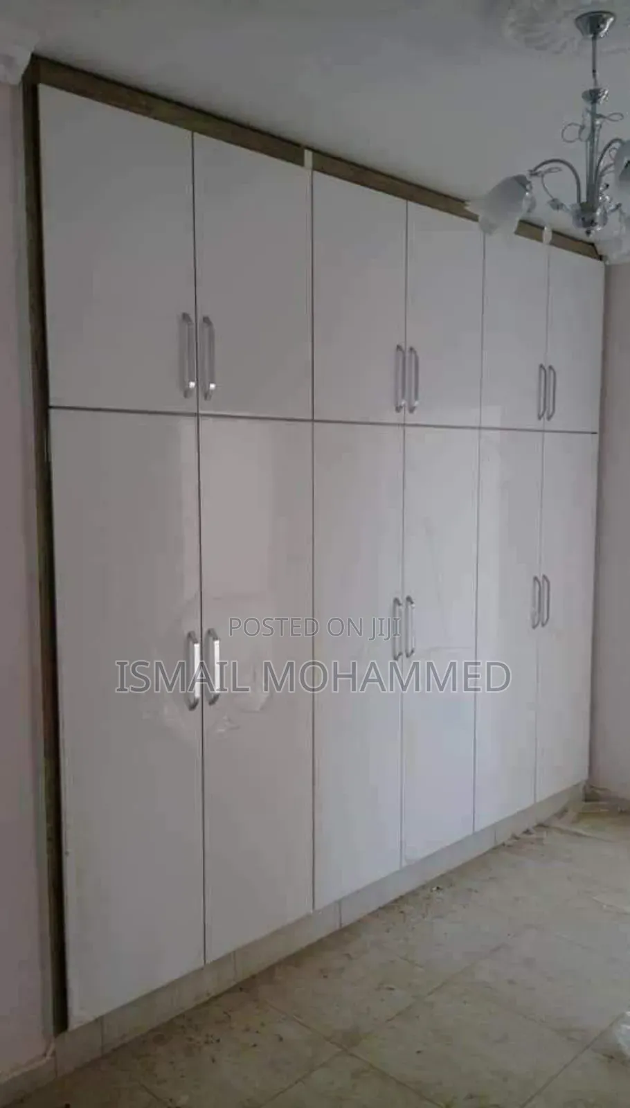 Elegant Finish Bedroom Wardrobe Organizer Cabinet