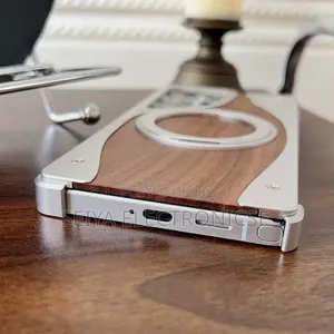 Samsung Galaxy Ultra S24,S25 Freamlass Metal Wood Cover