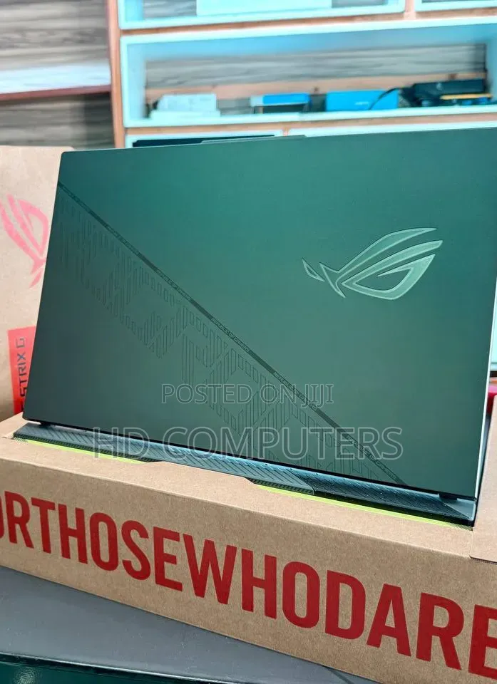 New Laptop Asus ROG Strix G16 G614 16GB Intel Core i9 SSD 1T