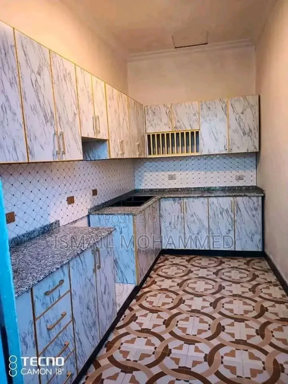 Modern Kitchen Storage Cabinet Set With Countertop Space