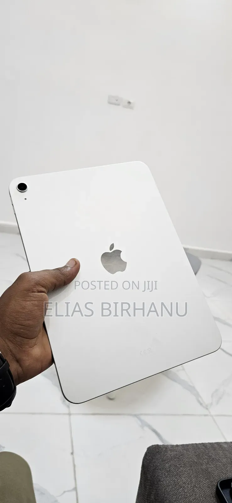 New Apple iPad (2025) 128 GB Silver