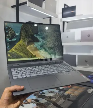 New Laptop Lenovo ThinkPad X380 Yoga 16GB Intel Core Ultra 5 SSD 512GB