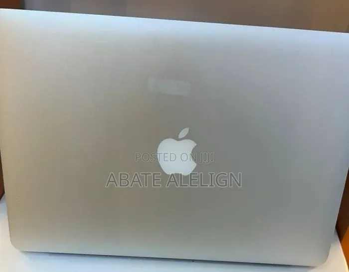 New Laptop Apple MacBook Air 2017 8GB Intel Core i5 SSD 256GB