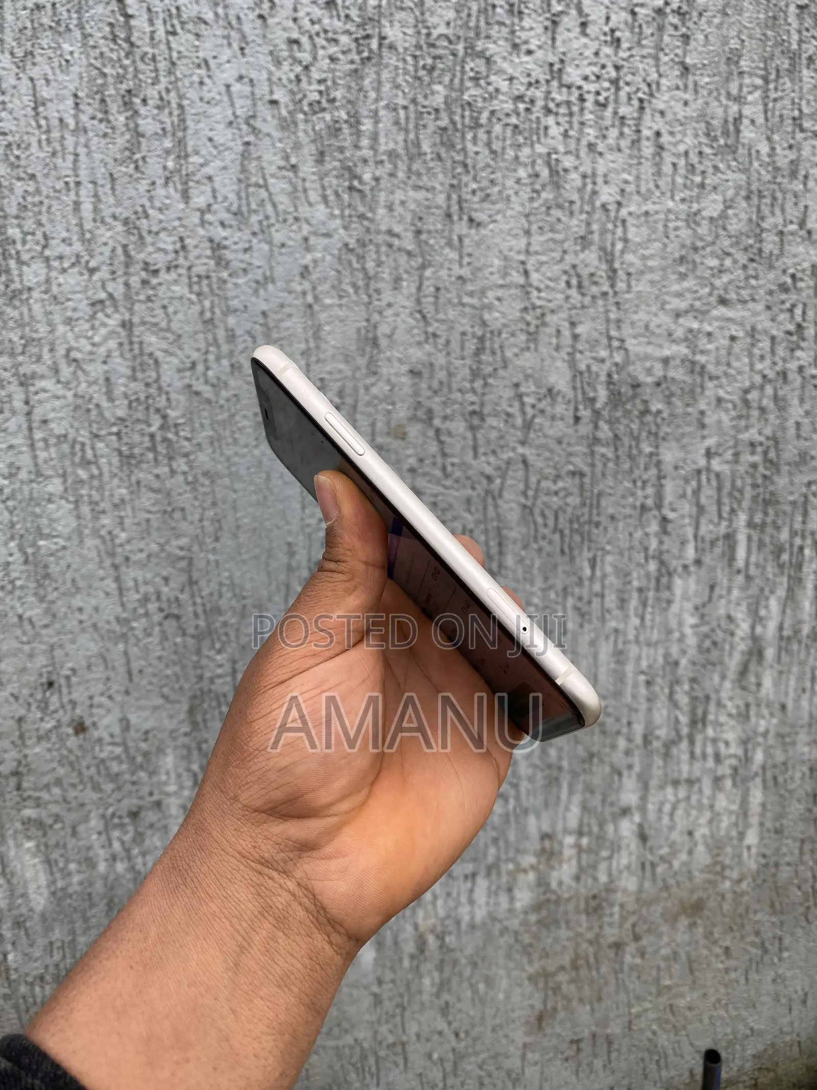 Apple iPhone 11 64 GB White