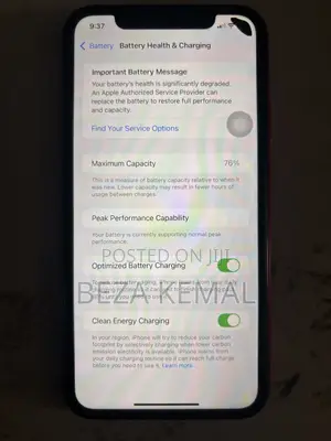 Apple iPhone XR 64 GB Red
