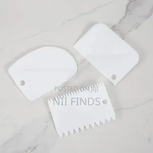 4pcs Plastic Scraper