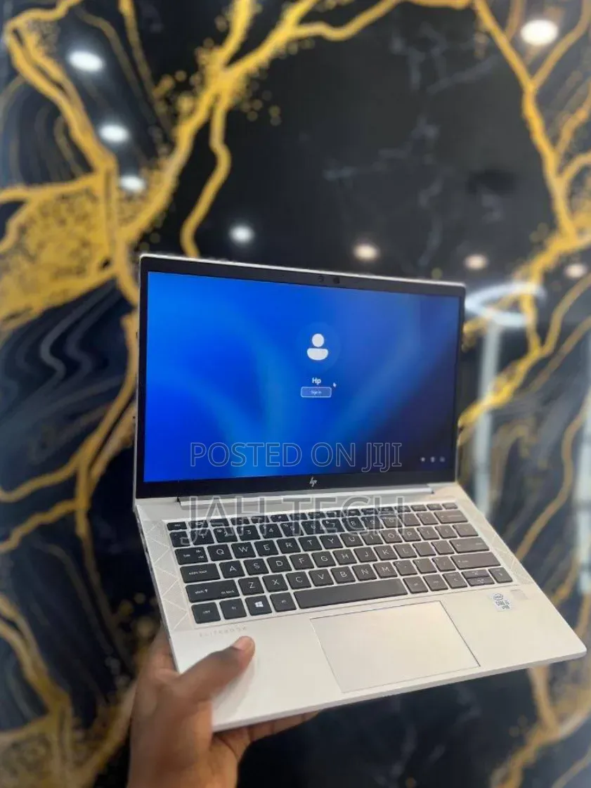 New Laptop HP EliteBook 840 G8 16GB Intel Core i7 SSD 512GB