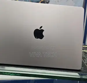 New Laptop Apple MacBook Air 2022 M2 16GB Apple M2 SSD 512GB