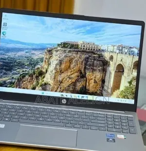 New Laptop HP Stream Notebook 16GB Intel Core i7 SSD 1T