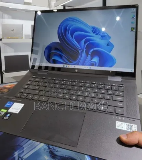 New Laptop HP Envy x360 16GB Intel Core i5 SSD 512GB