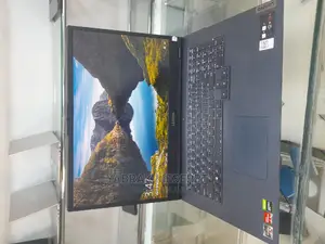 New Laptop Lenovo Legion 5 8GB AMD Ryzen 5 SSD 256GB