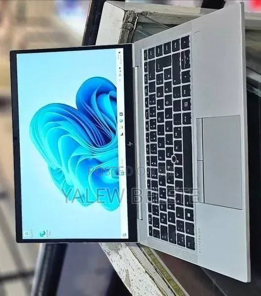 New Laptop HP EliteBook 640 G9 8GB Intel Core i5 SSD 256GB
