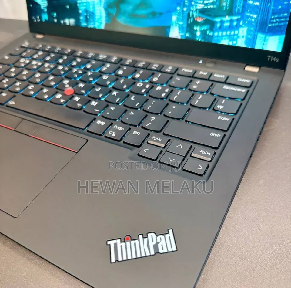 New Laptop Lenovo ThinkPad T14 32GB Intel Core i7 SSD 512GB