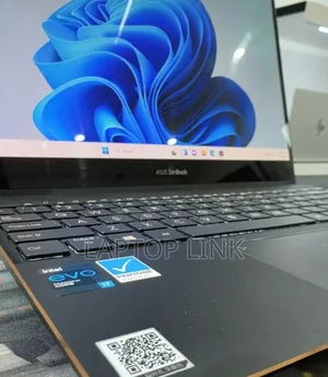 New Laptop Asus Zenbook Flip 13 UX363 16GB Intel Core i7 SSD 512GB