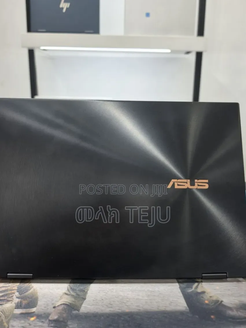 New Laptop Asus Zenbook 14 16GB Intel Core i7 SSD 512GB