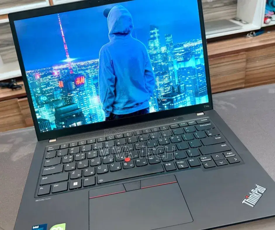 New Laptop Lenovo ThinkPad T14 16GB Intel Core i7 SSD 512GB