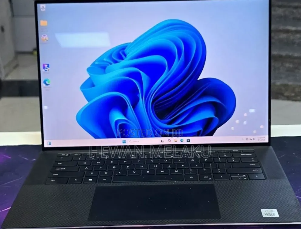 New Laptop Dell XPS 15 16GB Intel Core i7 SSD 512GB