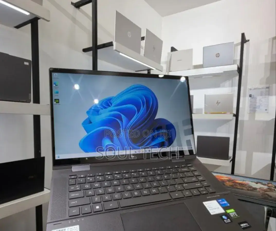 New Laptop HP Envy x360 16GB Intel Core i5 SSD 512GB