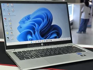New Laptop HP EliteBook 830 G9 16GB Intel Core i5 SSD 512GB