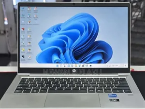 New Laptop HP EliteBook 830 G9 16GB Intel Core i5 SSD 512GB
