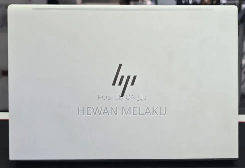 New Laptop HP EliteBook 830 G9 16GB Intel Core i5 SSD 512GB