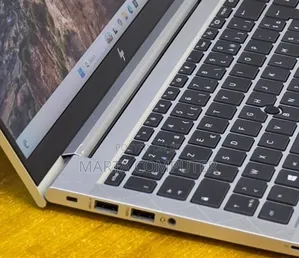 New Laptop HP EliteBook 840 G8 16GB Intel Core i5 SSD 512GB