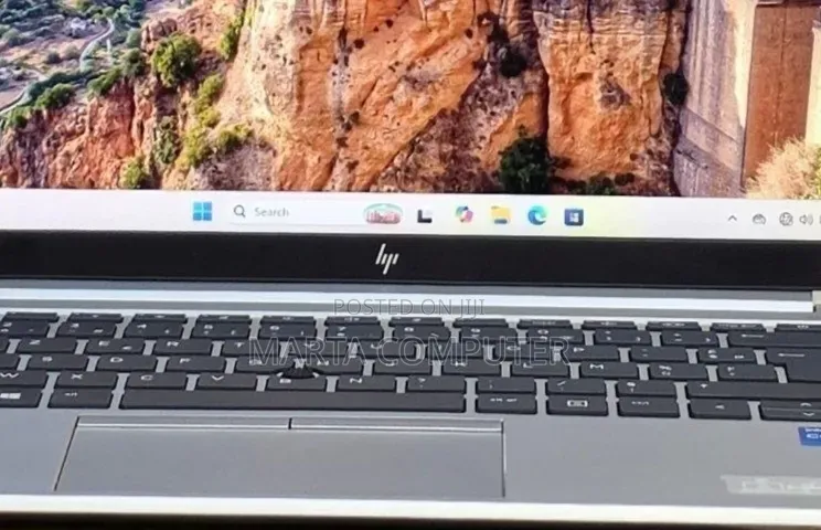 New Laptop HP EliteBook 840 G8 16GB Intel Core i5 SSD 512GB