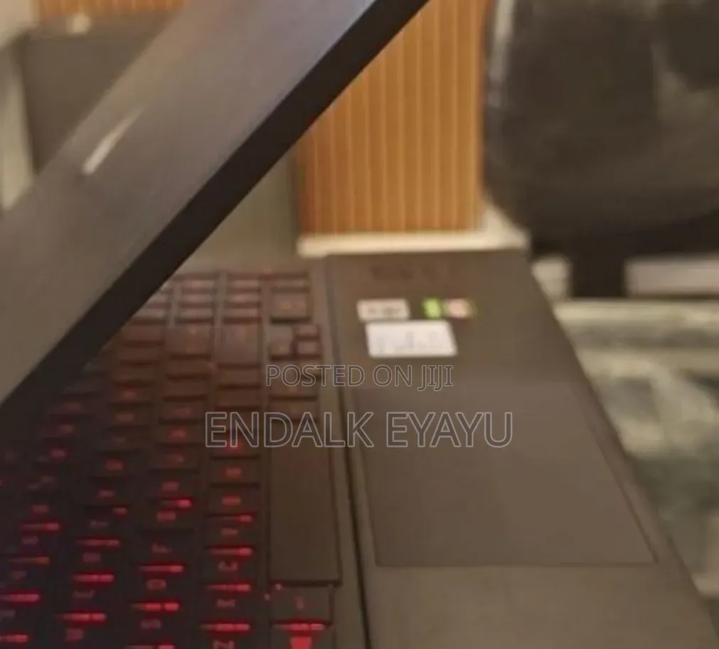 New Laptop HP Omen 15 16GB Intel Core i7 SSD 512GB