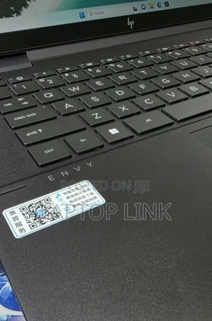 New Laptop HP Envy x360 16GB Intel Core i5 SSD 60GB