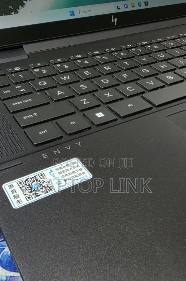 New Laptop HP Envy x360 16GB Intel Core i5 SSD 60GB
