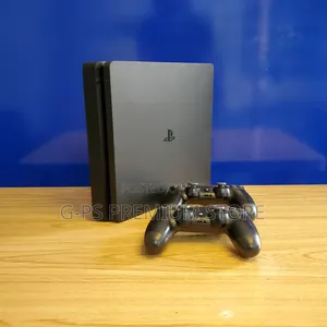 Original PS4 Slim With Warranty