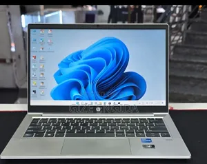 New Laptop HP EliteBook 830 G9 16GB Intel Core i7 SSD 512GB