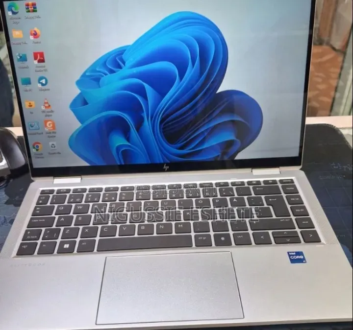 New Laptop HP EliteBook x360 1030 G8 16GB Intel Core i7 SSD 512GB