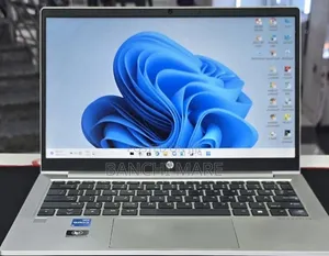 New Laptop HP EliteBook 830 G9 16GB Intel Core i7 SSD 512GB