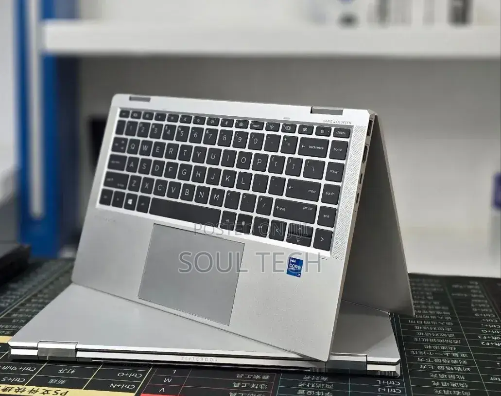 New Laptop HP EliteBook 1040 G8 16GB Intel Core i7 SSD 512GB