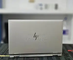 New Laptop HP EliteBook 1040 G8 16GB Intel Core i7 SSD 512GB