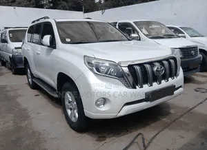 Toyota Land Cruiser Prado 2017 White