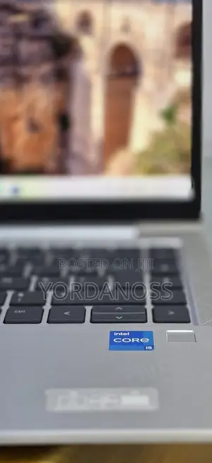 New Laptop HP EliteBook 840 G8 16GB Intel Core i5 SSD 512GB