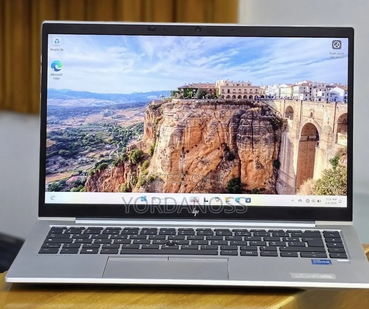 New Laptop HP EliteBook 840 G8 16GB Intel Core i5 SSD 512GB