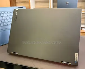 New Laptop Lenovo 16GB Intel Core Ultra 7 SSD 512GB