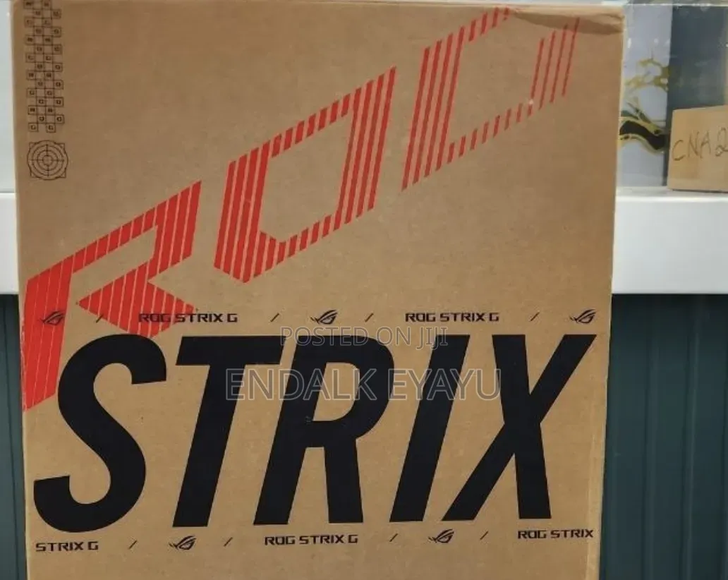 New Laptop Asus ROG Strix G18 32GB Intel Core Ultra 9 SSD 2T