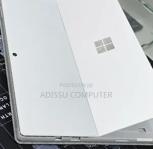 New Laptop Microsoft Surface 16GB Intel Core i5 SSD 256GB
