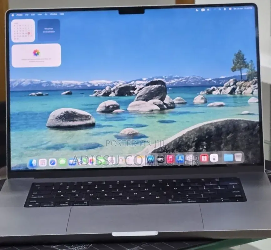 New Laptop Apple MacBook Pro 2019 32GB Apple M1 Pro SSD 512GB