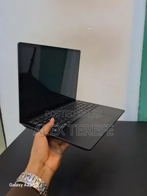 New Laptop Microsoft Surface Laptop 5 16GB Intel Core i7 SSD 512GB