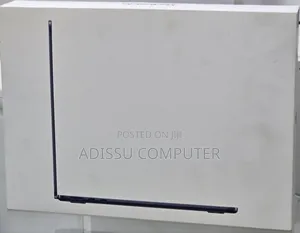 New Laptop Apple MacBook Air 2026 M5 16GB Apple M5 Max SSD 512GB