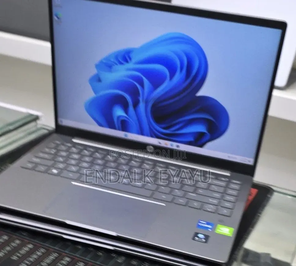 New Laptop HP Pavilion 14 16GB Intel Core i5 SSD 512GB