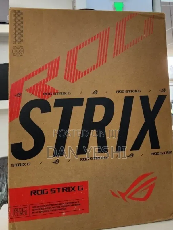 New Laptop Asus ROG Strix G18 32GB Intel Core Ultra 9 SSD 2T