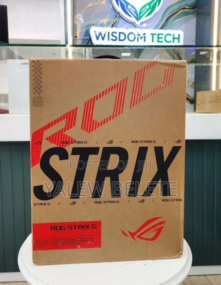 New Laptop Asus ROG Strix G18 32GB Intel Core Ultra 9 SSD 2T