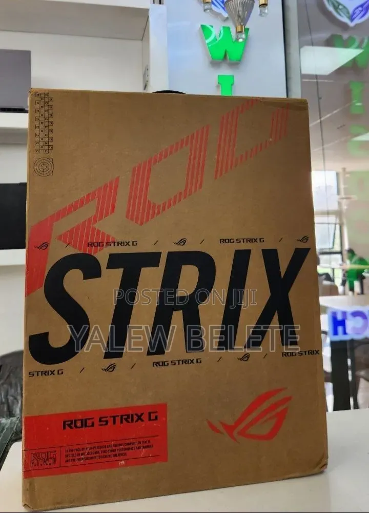New Laptop Asus ROG Strix G18 32GB Intel Core Ultra 9 SSD 2T