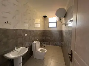 Furnished 5bdrm Apartment in Gh, Yeka for sale